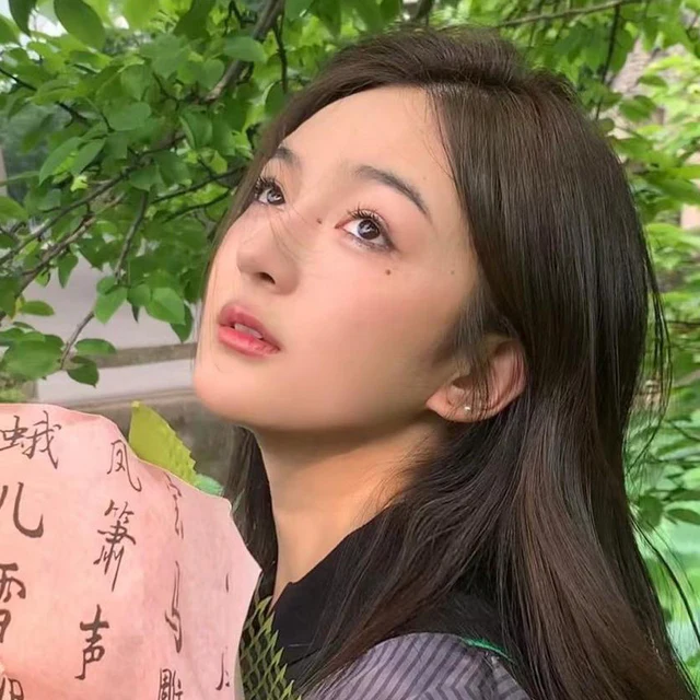 周婷Iris讲师形象照